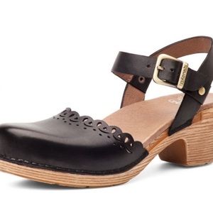 ✨MINT✨ DANSKO Marta Mary Jane Clogs 38